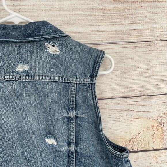 Kancan‎ Distressed Denim Trucker Jean Vest Juniors Size XL Blue Medium Wash - Picture 14 of 15